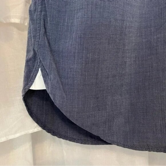 BUNDLE J. Crew Button Down Long Sleeve Shirts - Size Medium - Picture 12 of 16